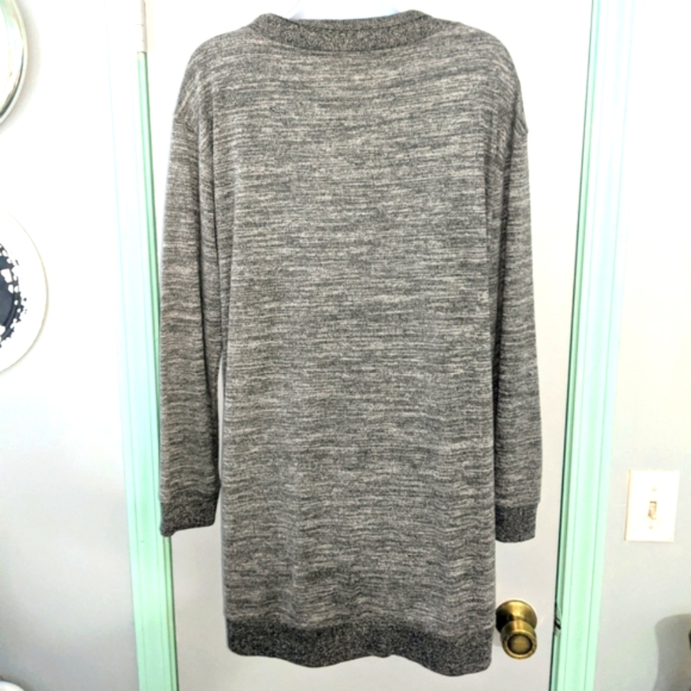 Gray tunic length top - Picture 3 of 6